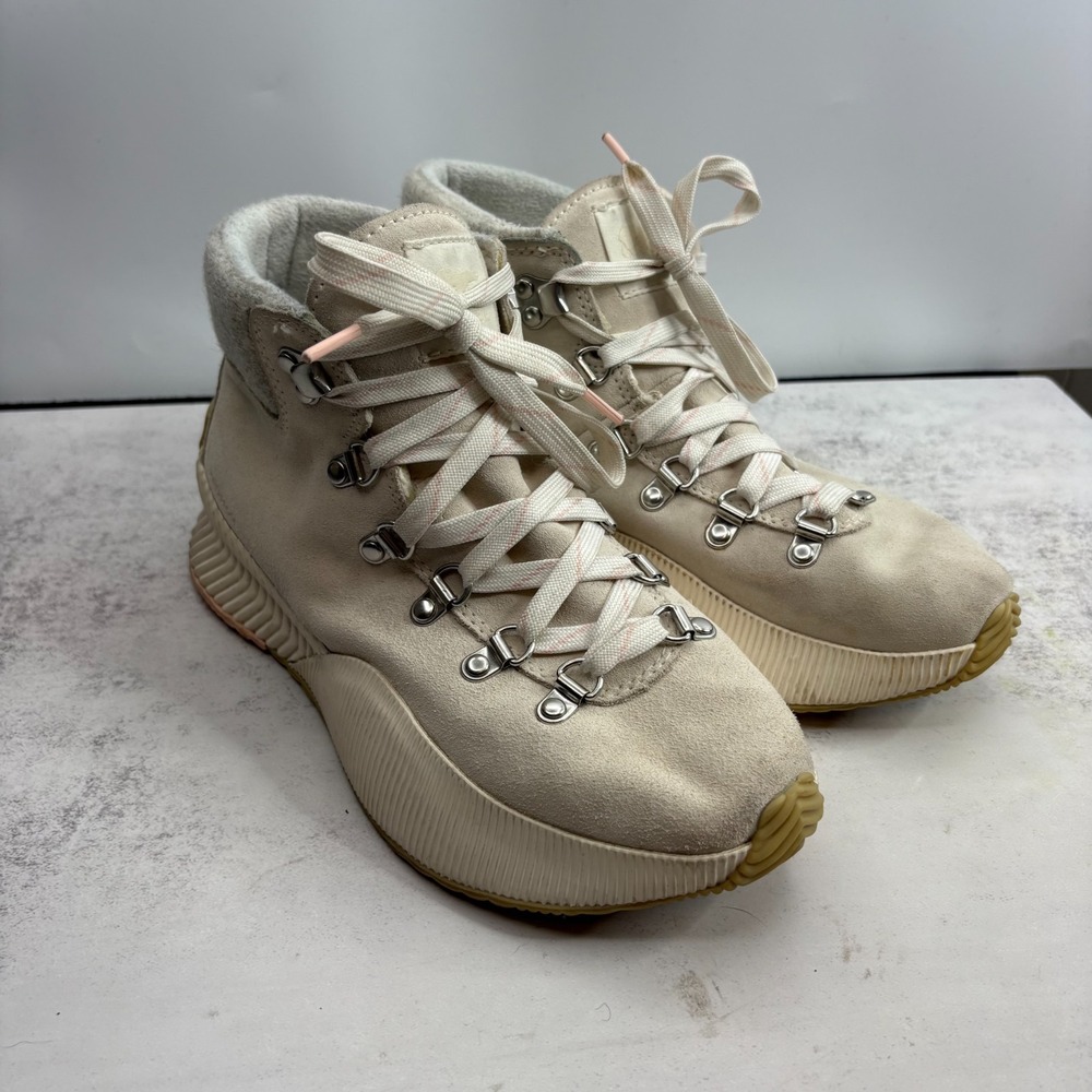 Sorel Out N About III Conquest Boots 8 Chalk Sea Salt Waterproof Suede Outdoor